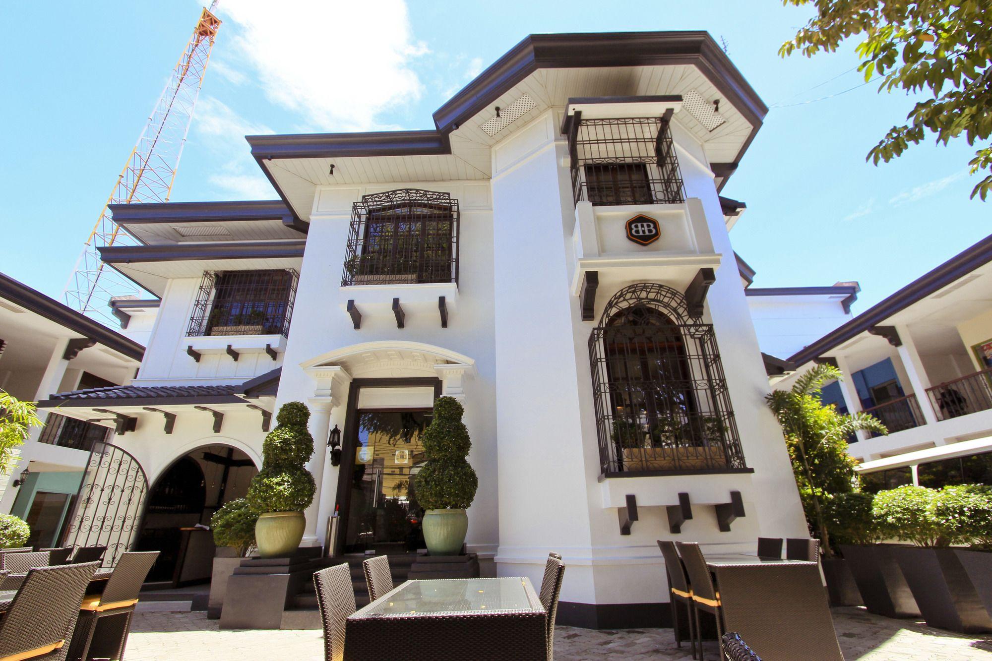 The Bourke Hotel Davao Exterior photo